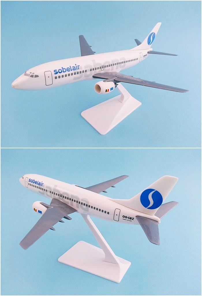 Sabena Sobelair Scale 1-200 model Boeing B737-300 OO-SBZ, Verzamelen, Sabenasouvenirs, Zo goed als nieuw, Ophalen of Verzenden