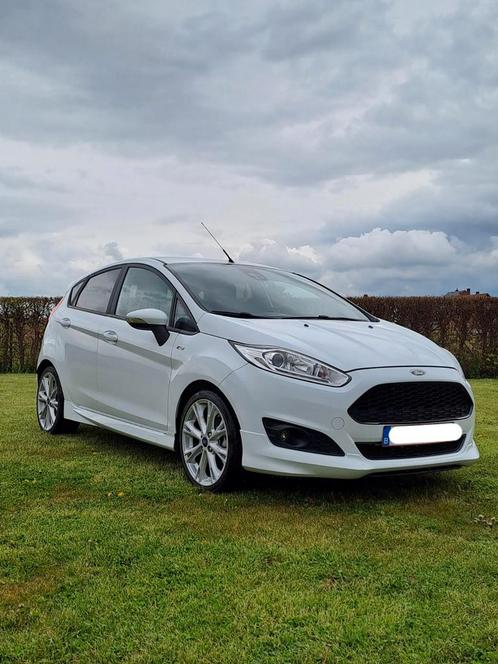 Ford fiesta st-line, Auto's, Ford, Particulier, Fiësta, ABS, Airbags, Airconditioning, Alarm, Android Auto, Bluetooth, Elektrische buitenspiegels
