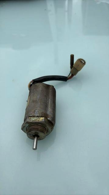 Stop solenoid  Isuzu Hitachi 897183-0140 beschikbaar voor biedingen