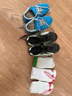 2 paires chaussures foot / chaussettes, Gebruikt, Schoenen