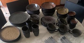 Pascale Naessens Pure by Serax servies beschikbaar voor biedingen