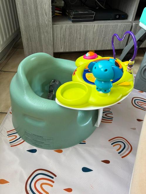 Bumbo seat met toebehoren, Kinderen en Baby's, Kinderspulletjes, Zo goed als nieuw, Ophalen
