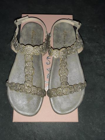 Dames sandalen maat 36 