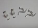 Lot de 4 petits supports blancs en métal pour barre à rideau, Maison & Meubles, Enlèvement ou Envoi, Neuf, Blanc
