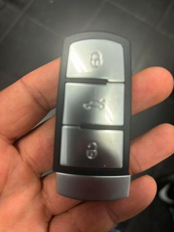 Passat b8 sleutel inleren programatie beschikbaar voor biedingen