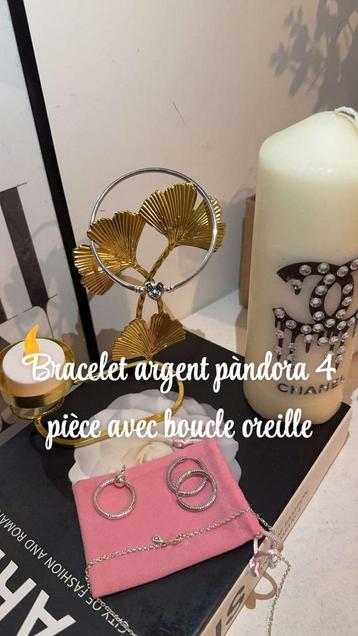 - [ ] Parure Pendentif marque PANDORA en argent 4 PIÈCE  beschikbaar voor biedingen
