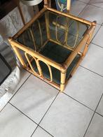 Petite table bambou Pier import années 80, Ophalen, Gebruikt