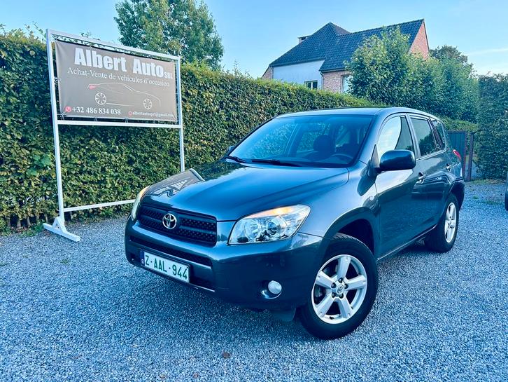 TOYOTA RAV4. 2.0 ESSENCE 112.KW. 4X4. AIRCO. 157.000.km, Auto's, Toyota, Bedrijf, Te koop, Rav4, 4x4, ABS, Airbags, Airconditioning
