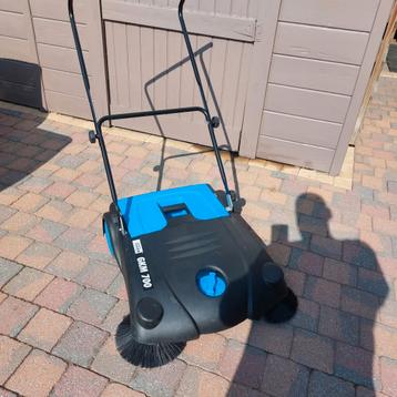 veegmachine - 70 cm werkbreedte - Incl. zijborste beschikbaar voor biedingen