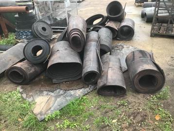 rubbermatten voor in stal te leggen beschikbaar voor biedingen