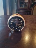 Junghans Cavalier wekker geel vintage 1960, Antiek en Kunst, Ophalen