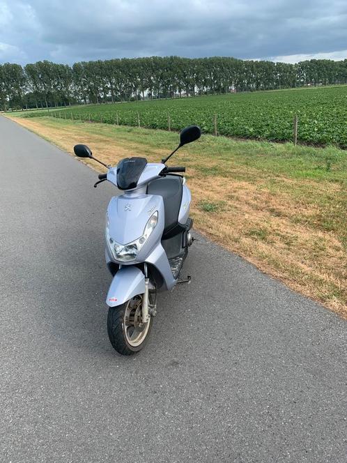 Peugot kisbee, Fietsen en Brommers, Scooters | Peugeot, Zo goed als nieuw, Ophalen