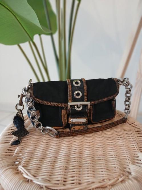 Prada - zwart handtasje uit nylon en slangenleer, Handtassen en Accessoires, Tassen | Damestassen, Zo goed als nieuw, Avondtasje