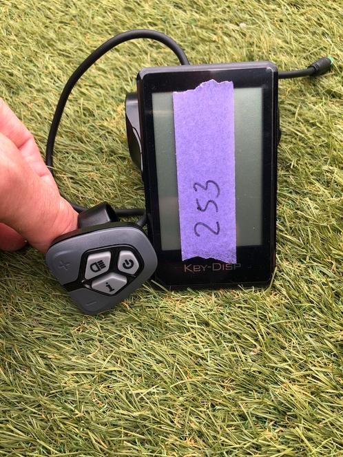 Van dijck keola Brinckers displays, Fietsen en Brommers, Fietsaccessoires | Fietscomputers, Zo goed als nieuw, Ophalen