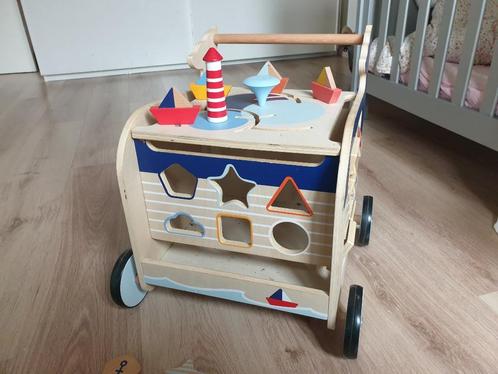 Loopwagentje walvis, Enfants & Bébés, Jouets | Jouets en bois, Comme neuf, Jouet à Pousser ou Tirer, Enlèvement