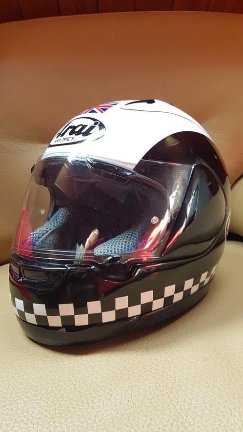 Arai rx7rr4 Phil Read, Motos, Vêtements | Casques de moto, Femmes, Hommes, Casque intégral, S, Arai, Seconde main