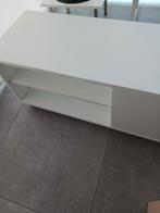 Witte salontafel op wieltjes van Ikea te koop., Ophalen, Zo goed als nieuw