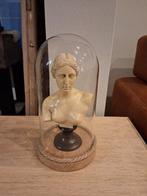 Globe met borstbeeld, Huis en Inrichting, Woonaccessoires | Stolpen, Ophalen