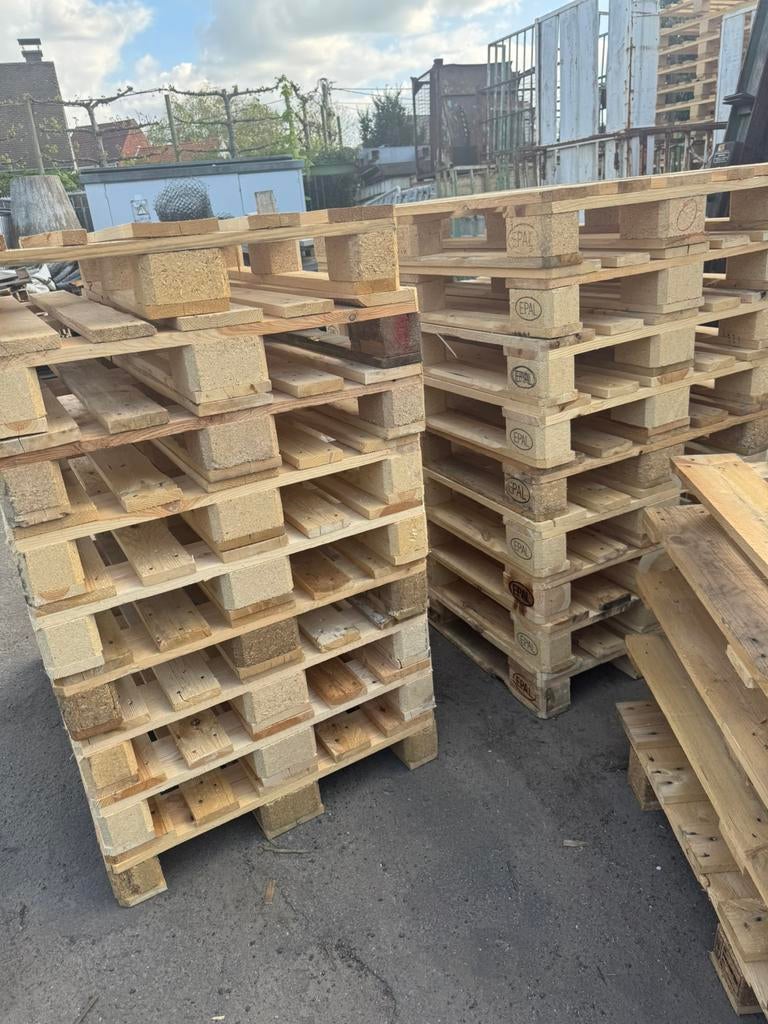 Epal europaletten 80x120, 19st witte euro pallets 10€/st, Ophalen, Zo goed als nieuw