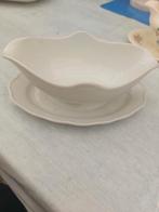 2 bols à sauce, Enlèvement