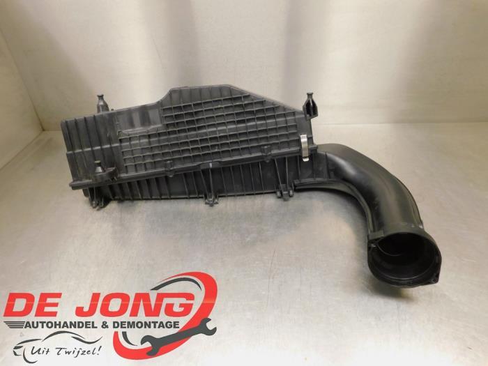 Luchtfilterhuis van een Mercedes C-Klasse, Gebruikt, -, Ophalen of Verzenden, -
