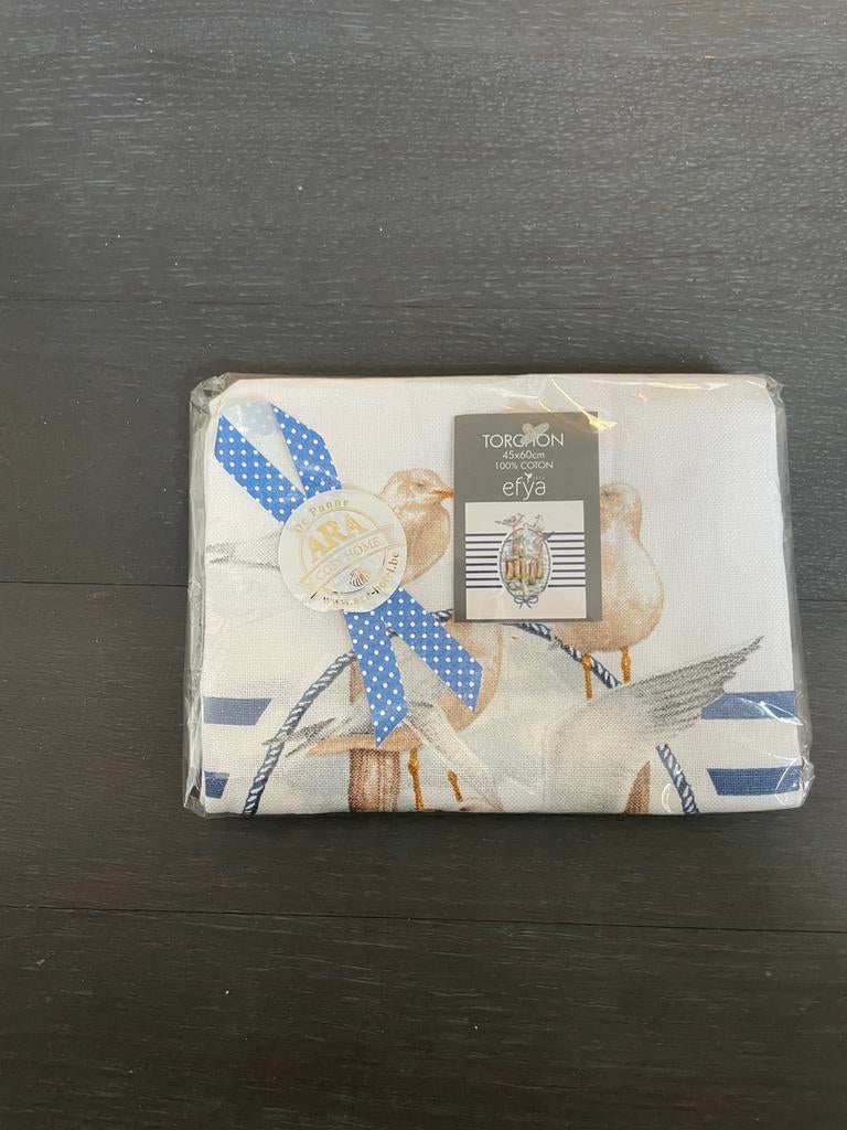 Nieuwe keukenhanddoek in cadeauverpakking, Ophalen of Verzenden, Nieuw, Overige kleuren, Theedoek of Handdoek