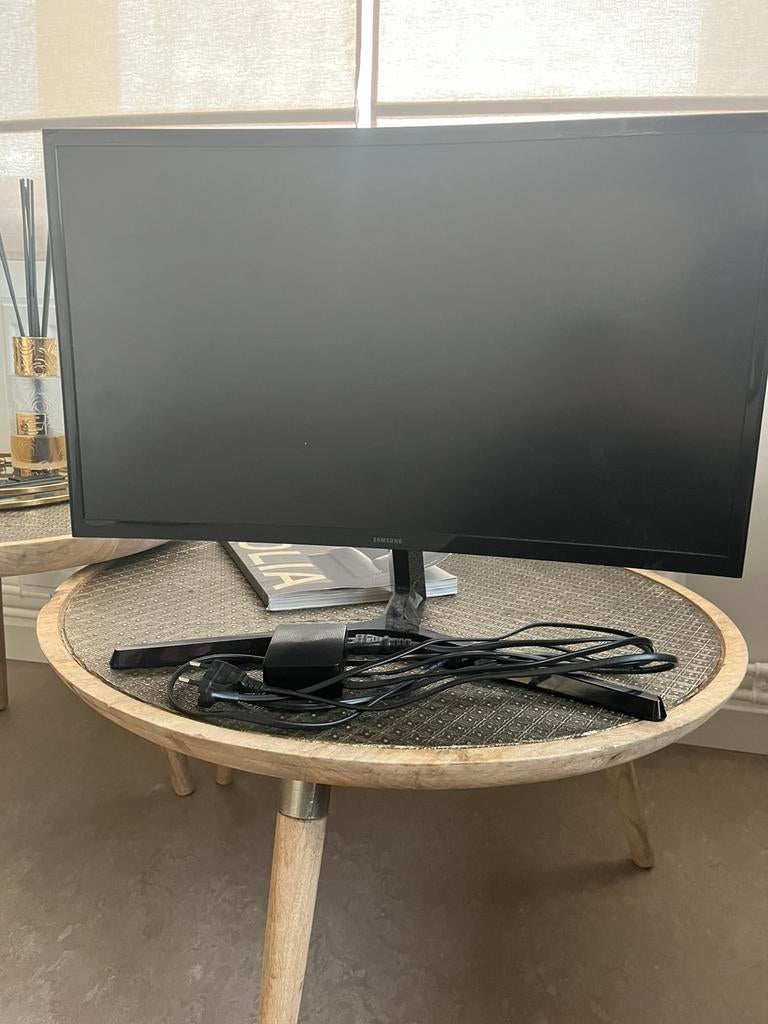 Samsung monitor, HDMI, Full HD, Zo goed als nieuw, LED