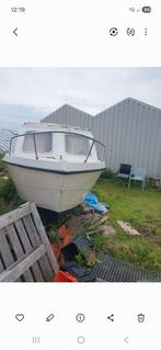 Motorboot zonder motor aangeboden, Watersport en Boten, Motorboten en Motorjachten, Ophalen, Gebruikt, Polyester