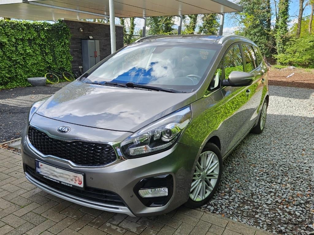 Kia Carence  1.7 CDRI    7 ZITPLAATSEN, Auto's, Voorwielaandrijving, Euro 6, 4 cilinders, 7 zetels