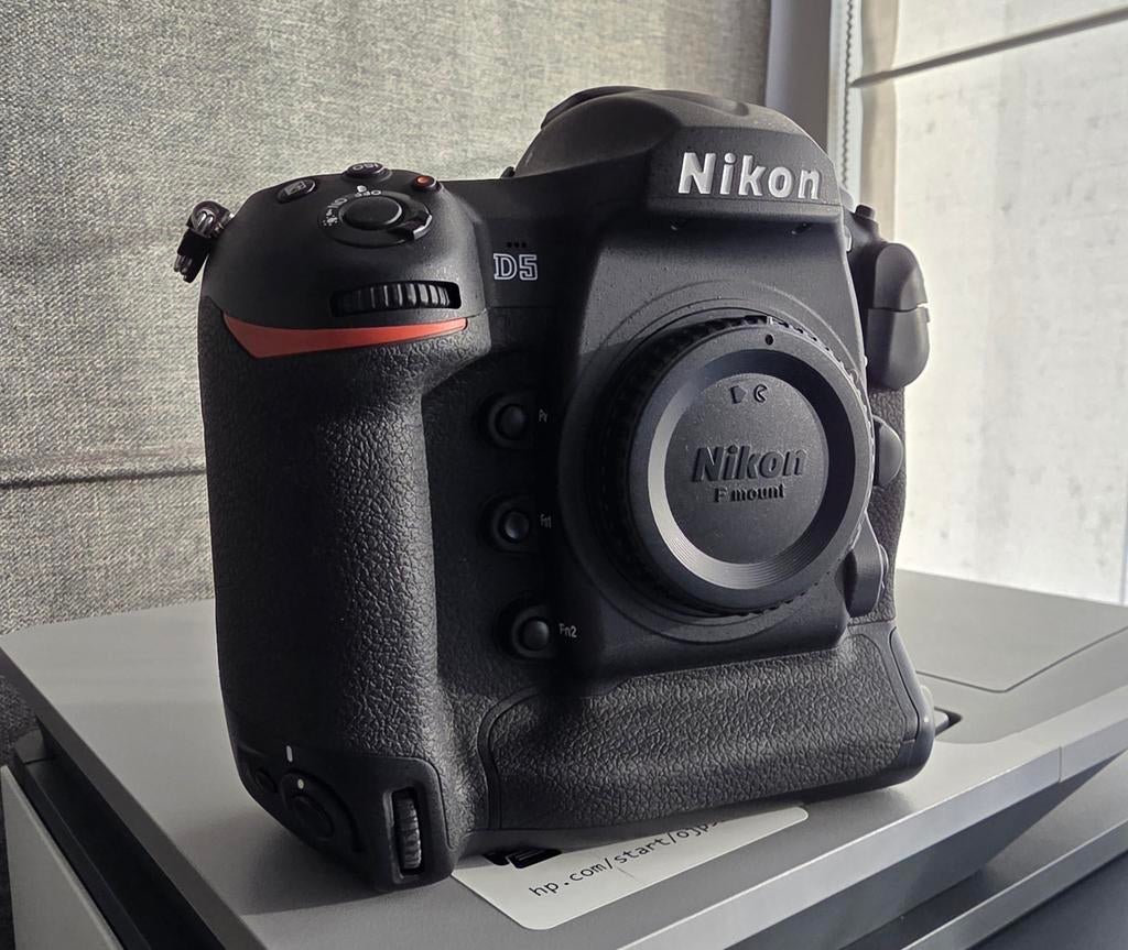 Nikon D5 body, Audio, Tv en Foto, Fotocamera's Digitaal, Ophalen of Verzenden, Nikon