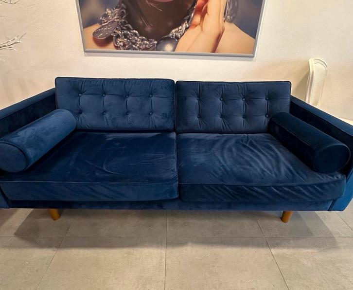 Blauwe velvet zetel – 2/3 zit – moderne look, Huis en Inrichting, Zetels | Zetels, Zo goed als nieuw, Ophalen