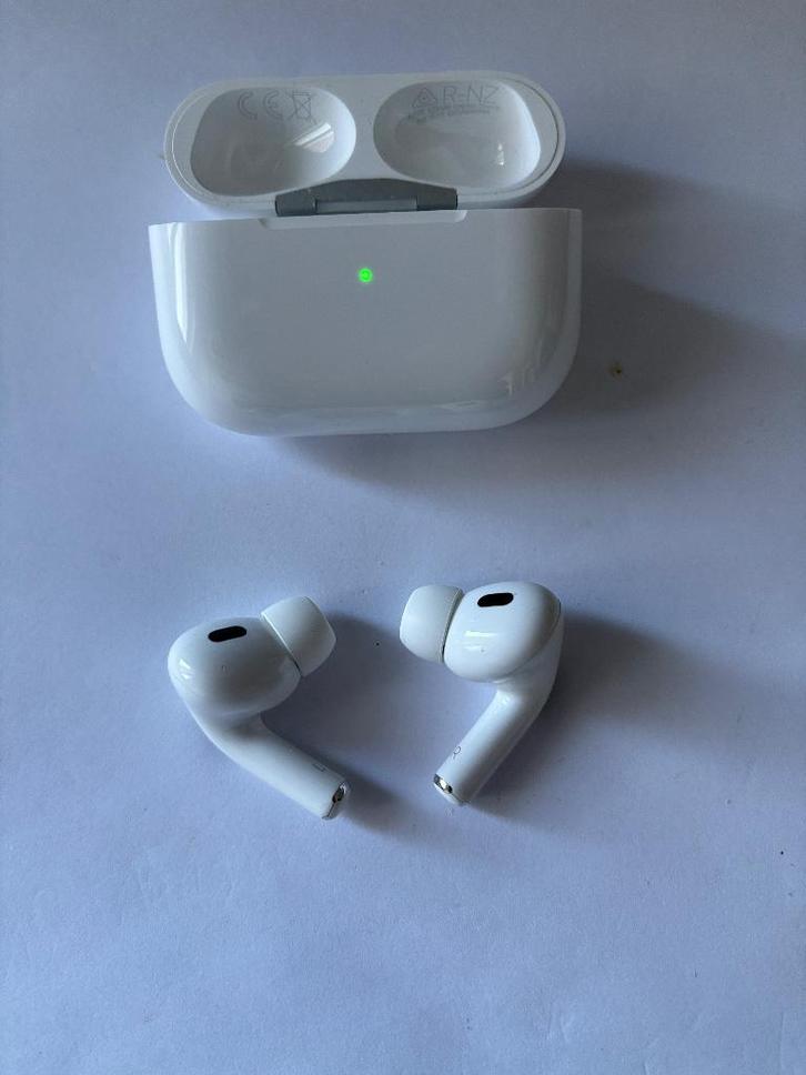 Apple AirPods Pro 2 Lightning in perfecte staat, Audio, Tv en Foto, Hoofdtelefoons, Gebruikt, Ophalen of Verzenden