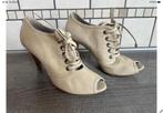 BEige damesschoenen Maat 36, Beige, Ophalen of Verzenden, Schoenen met hoge hakken, Gedragen