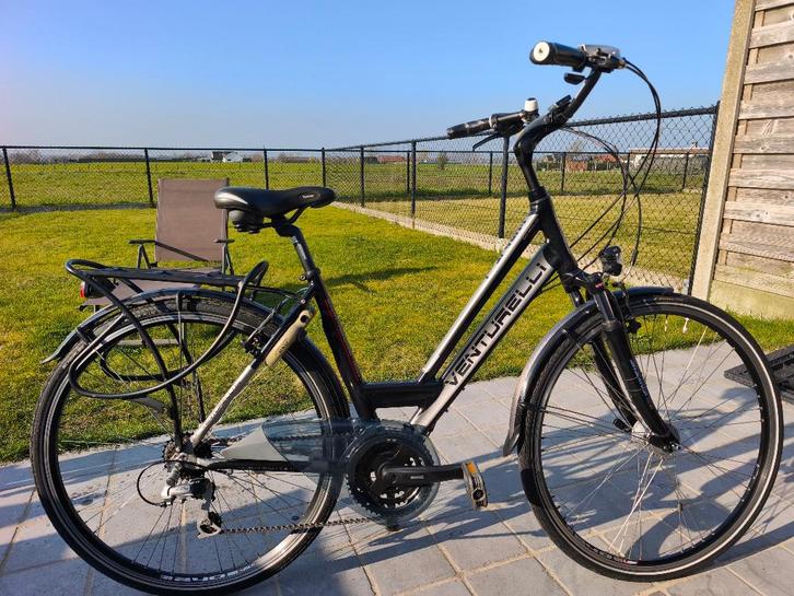 Damesfiets "venturelli esprit" in mooie en perfecte staat., Vélos & Vélomoteurs, Vélos | Femmes | Vélos pour femme, Comme neuf