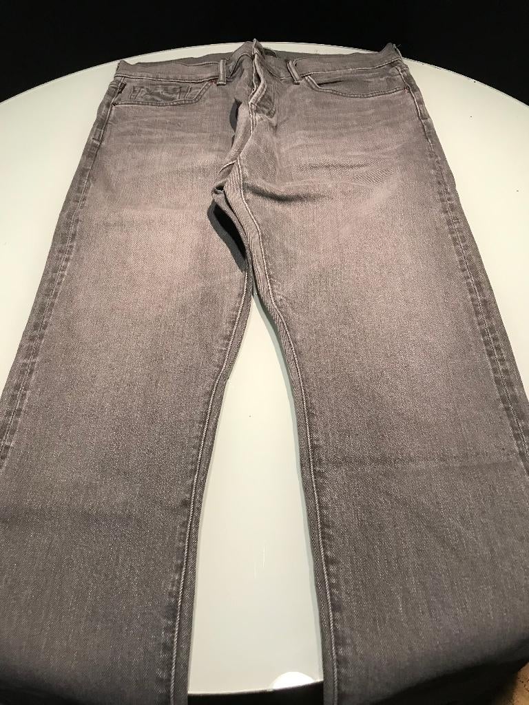 TOM FORD Jeans, Kleding | Heren, Broeken en Pantalons, Maat 48/50 (M), Ophalen of Verzenden, Zo goed als nieuw, Grijs