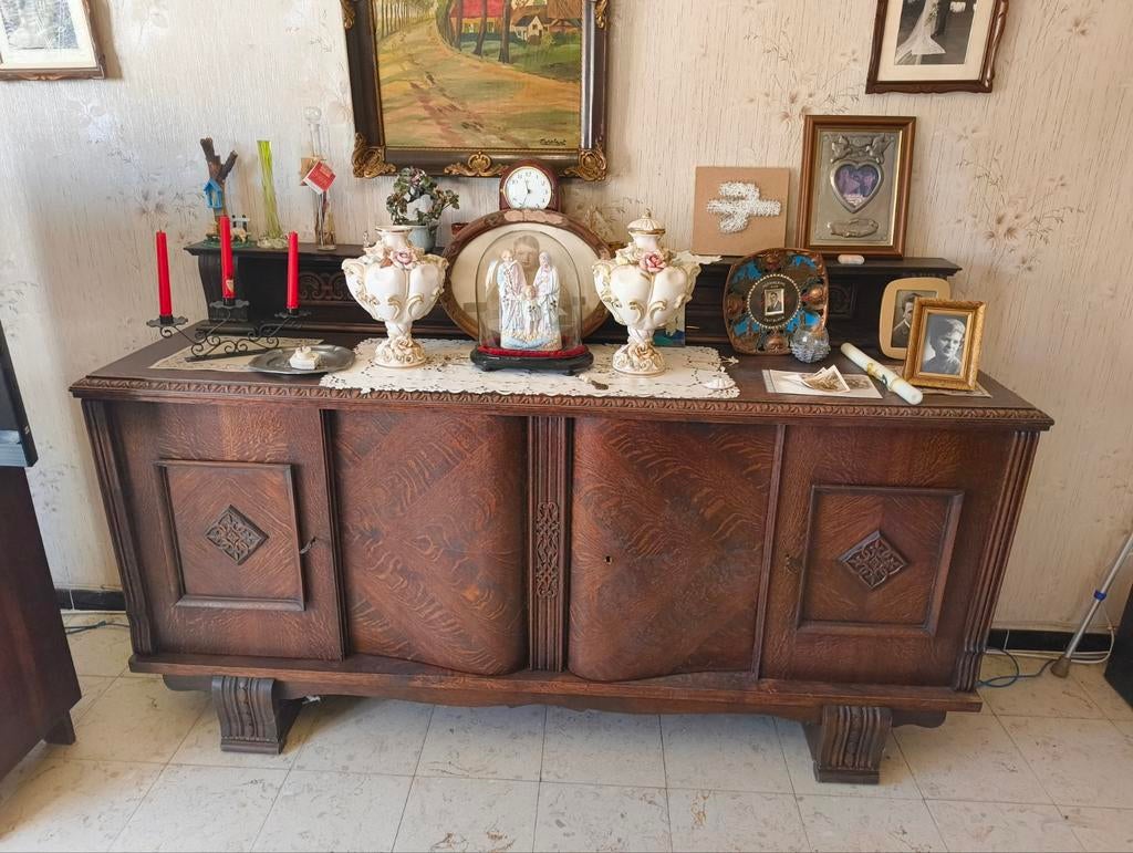 Mooie livingkast, Ophalen