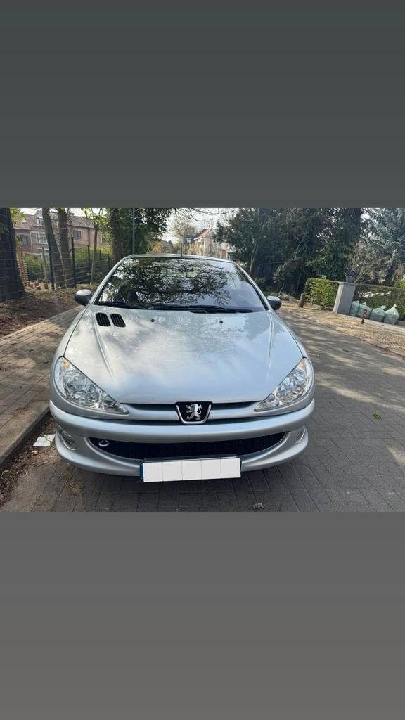 Peugeot 206 cc cabriolet benzine 1010000 km, Auto's, Peugeot, Bedrijf, Benzine, Cabriolet, Ophalen