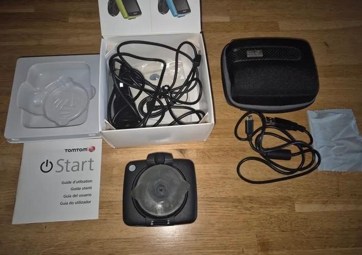 GPS TomTom Start 2 - Europe 42 - navigateur, Autos : Divers, Navigation de voiture, Comme neuf, Enlèvement