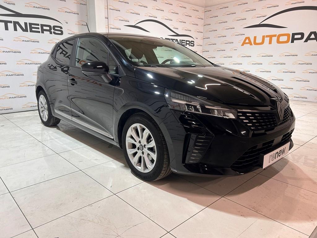 Renault Clio EVOLUTION TCe 90, 91 pk, 67 kW, Zwart, Isofix