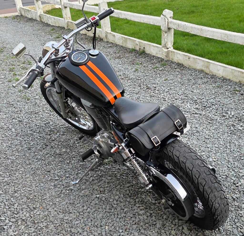 Suzuki Bobber, Motoren, Chopper, Gebruikt, Particulier, Handgeschakeld