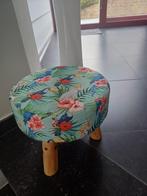Tabouret Spring avec fleurs et oiseaux, Maison & Meubles, Canapés | Repose-pieds & Poufs, Enlèvement ou Envoi, Rond, Comme neuf