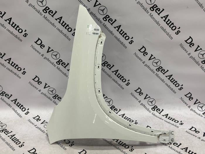 Aile avant droite d'un Mercedes GLA (9149), 3 mois de garantie, Utilisé, -, -