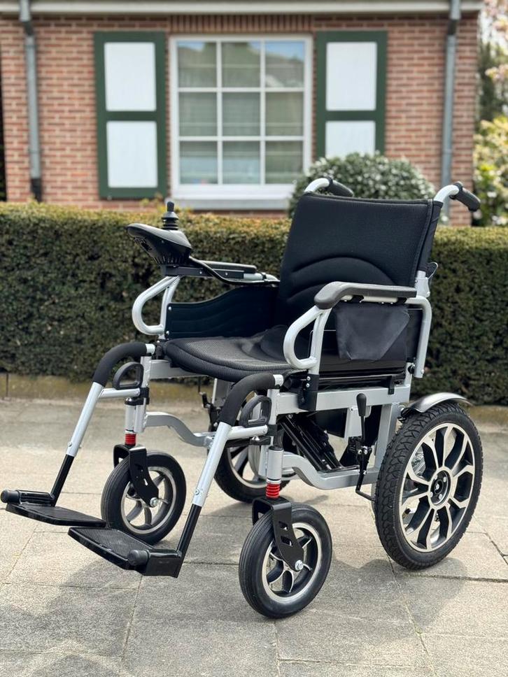 Inklapbaar Elektrische Rolstoel lichtgewicht rolwagen, Diversen, Rolstoelen, Zo goed als nieuw, Elektrische rolstoel, Inklapbaar