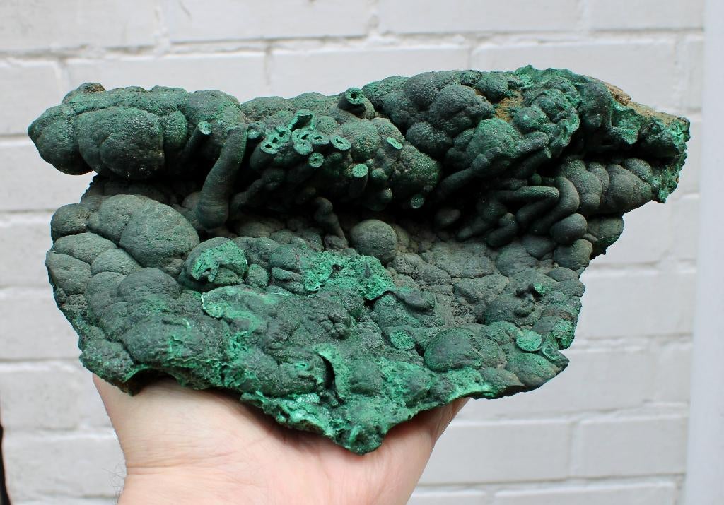 grande MALACHITE avec stalagmites du CONGO, Collections, Minéraux & Fossiles, Enlèvement ou Envoi, Minéral