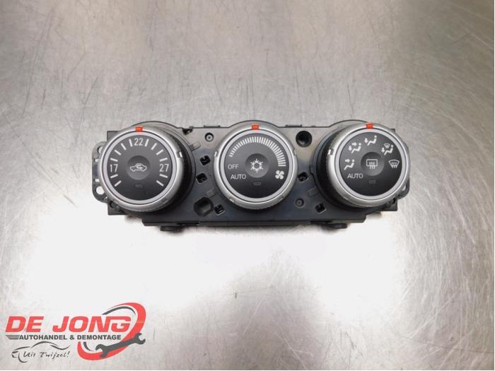Panneau de commandes chauffage d'un Mitsubishi Outlander, Autos : Pièces & Accessoires, Tableau de bord & Interrupteurs, Mitsubishi