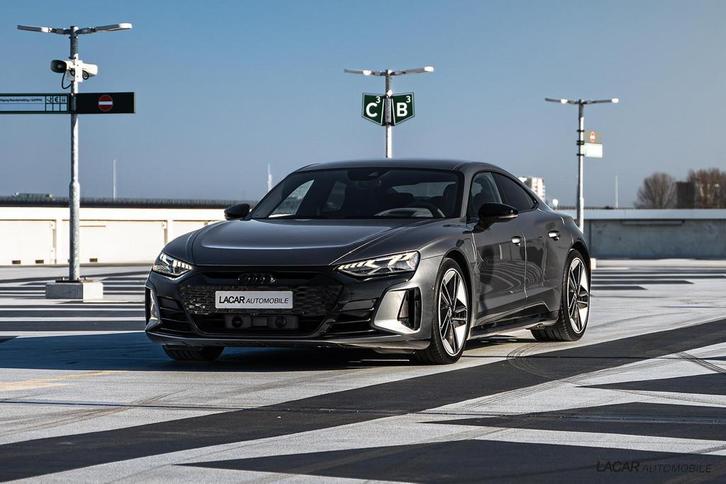Audi e-tron GT RS 598pk I NP 160k I 4WS I Carbon I Pano I, Auto's, Audi, Bedrijf, Te koop, e-tron GT, 360° camera, 4x4, ABS, Achteruitrijcamera