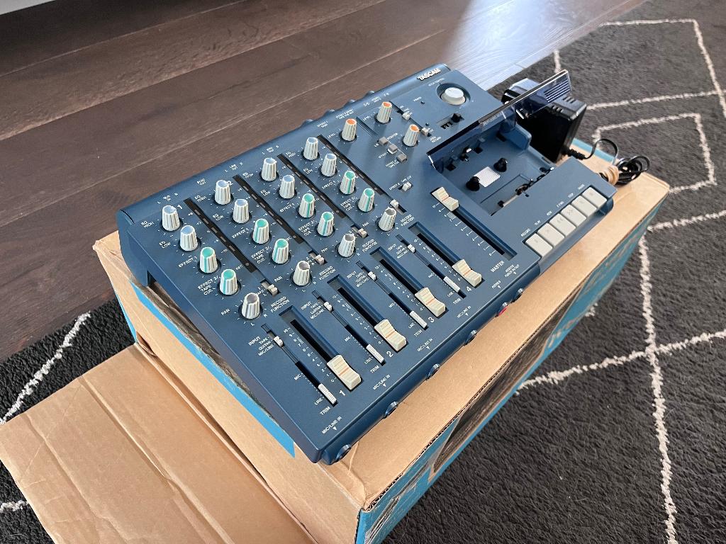 Tascam PortaStudio 414 MkII, Musique & Instruments, Effets, Comme neuf, Autres types, Enlèvement ou Envoi
