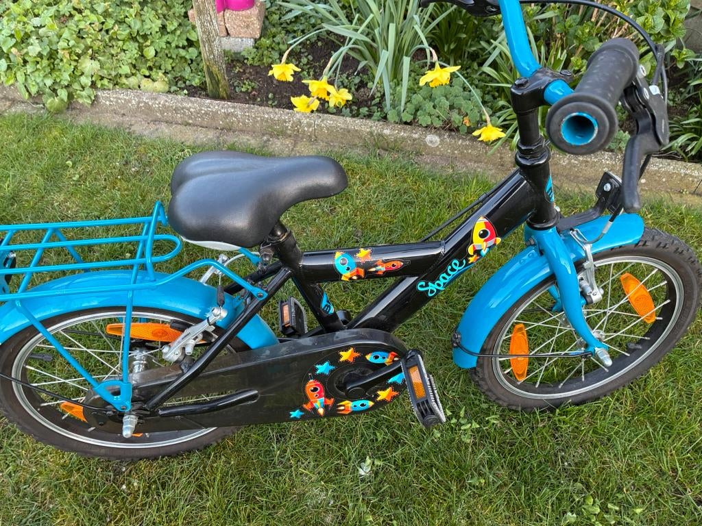 kinder jongensfietsje Space 16 inch, Frein sur jante, 16 à 20 pouces, Enlèvement, Utilisé