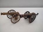 2 miniatuur kanonnen in koper, Verzenden
