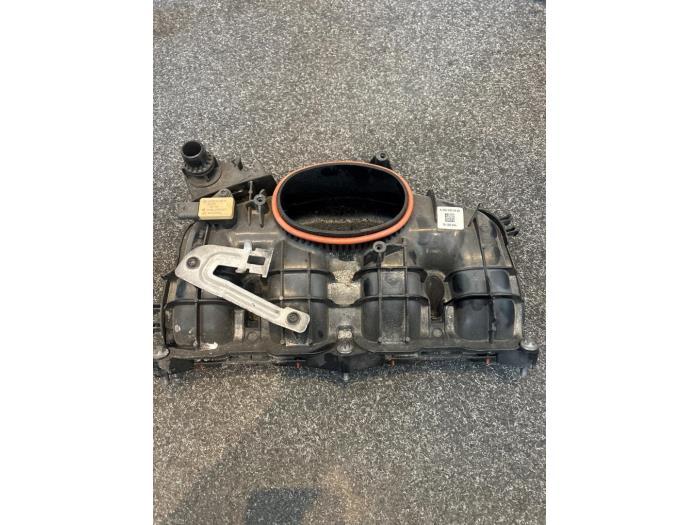 Tubulure d'admission d'un Mercedes A-Klasse, Autos : Pièces & Accessoires, Moteurs & Accessoires, Mercedes-Benz, Utilisé, 3 mois de garantie